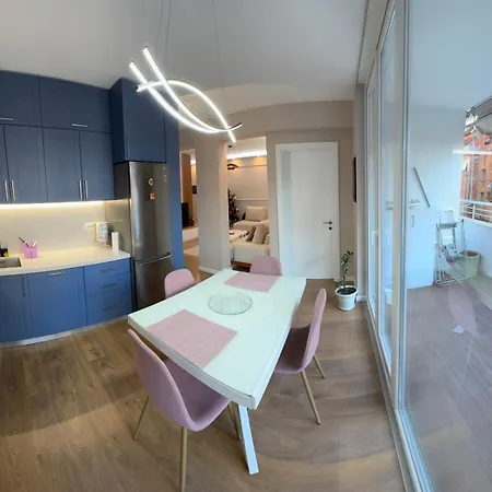 Apartment Jolie Center *