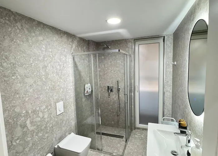 アパート Jolie Center